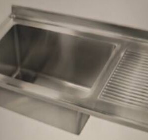 Cubeta con escurridor, 1600mm X 700mm X 300H, Cuba derecha 900mm X 500mm X 380H, Escurridor izquierda,
Espesor 1.2 mm, Sin bastidor - Imagen 1